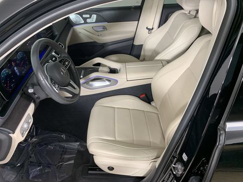 Used 2020 Mercedes-Benz GLE 350 4MATIC w/ Premium Package image 20