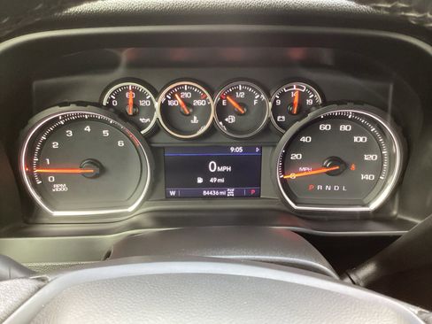 Used 2022 Chevrolet Silverado 1500 LT Trail Boss image 23