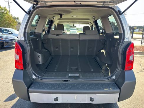 Used 2011 Nissan Xterra S AWD/4WD image 9