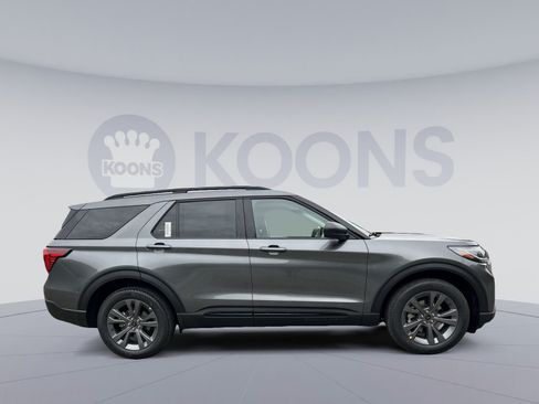 New 2026 Ford Explorer Active w/ Active Comfort Package AWD/4WD image 8