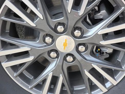 New 2026 Chevrolet Traverse LT FWD image 10