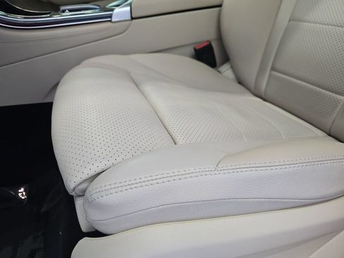 Used 2021 Mercedes-Benz GLC 300 4MATIC image 29