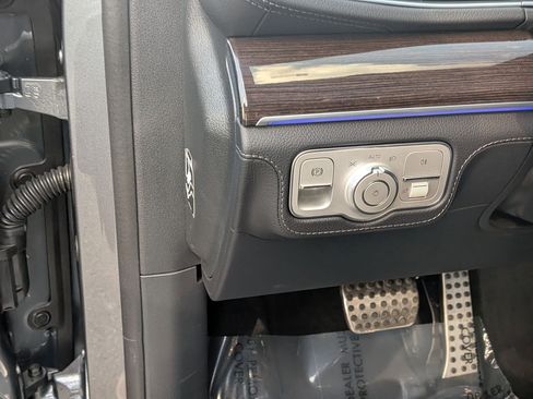 Used 2025 Mercedes-Benz GLE 53 AMG 4MATIC Coupe image 15