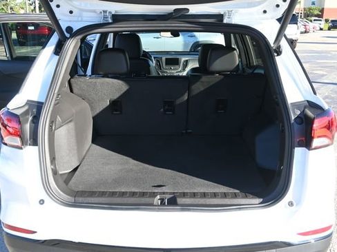 Used 2024 Chevrolet Equinox RS image 22