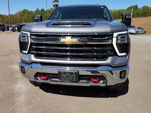 Used 2024 Chevrolet Silverado 2500 LTZ w/ LTZ Convenience Package image 7