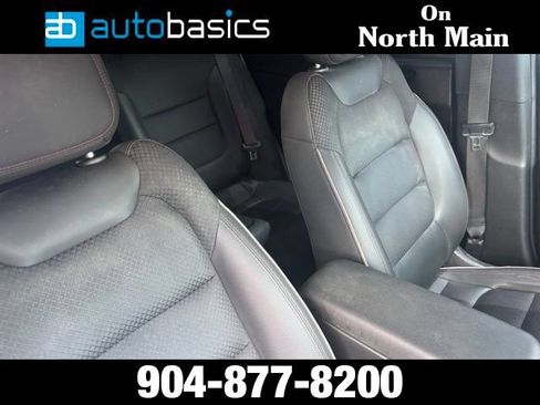 Used 2021 Chevrolet TrailBlazer RS w/ Sun and Liftgate Package FWD image 13