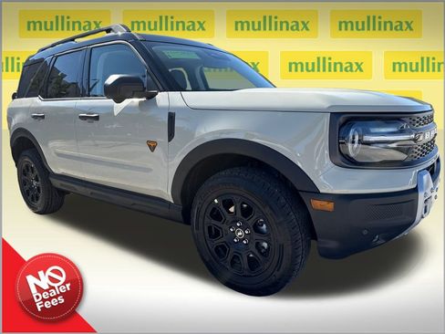 New 2025 Ford Bronco Sport Badlands w/ Badlands Tech Package AWD/4WD image 1