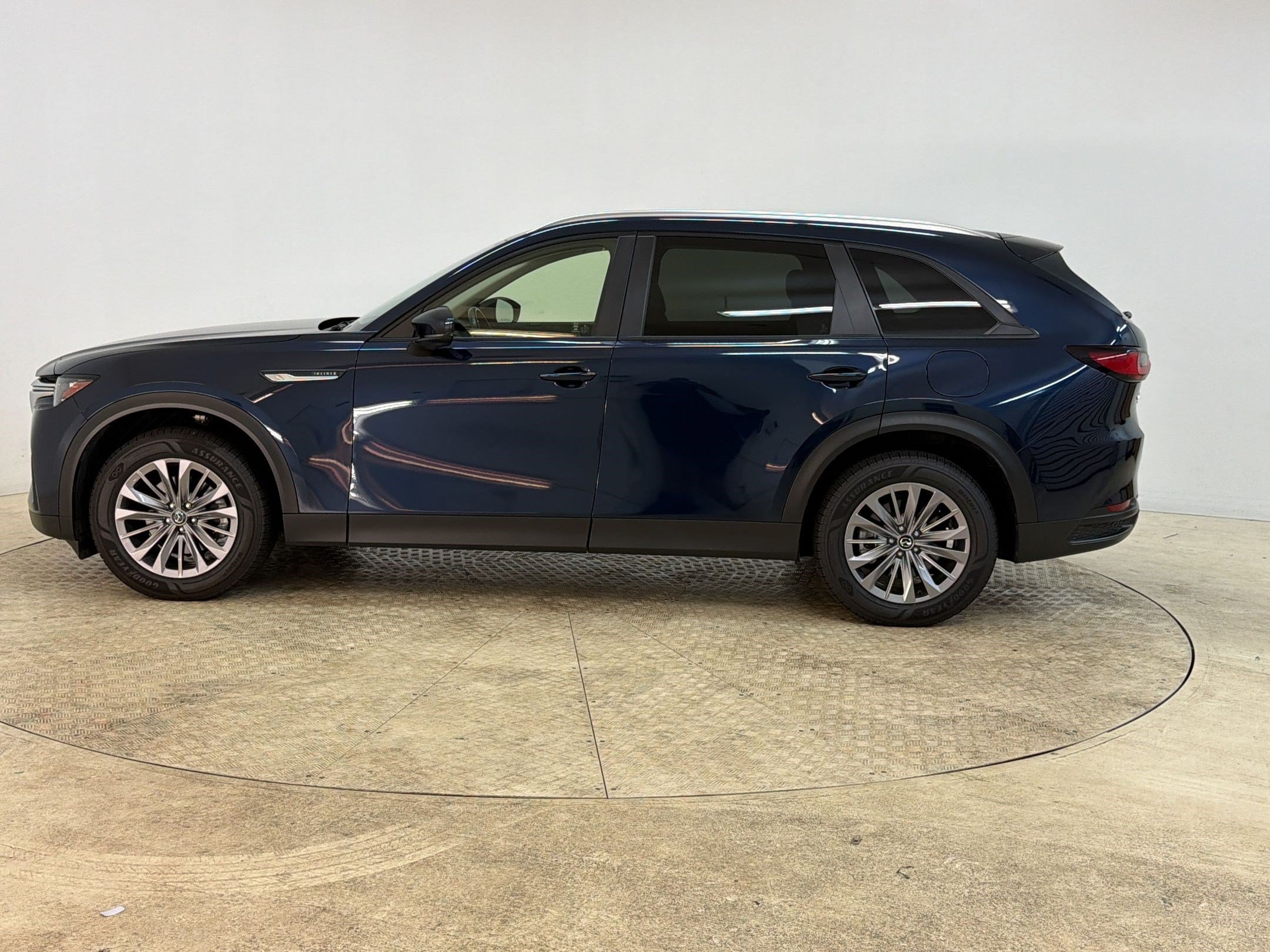 Used 2025 MAZDA CX-90 3.3 Turbo w/ Select Package AWD/4WD image 2