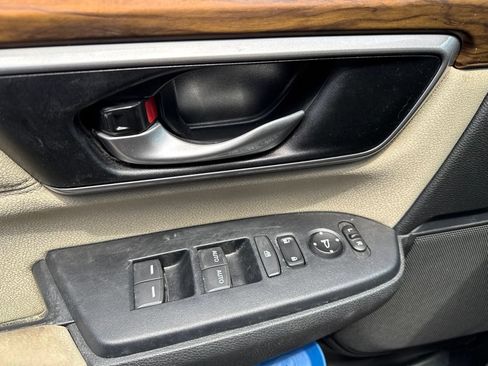 Used 2018 Honda CR-V EX image 38