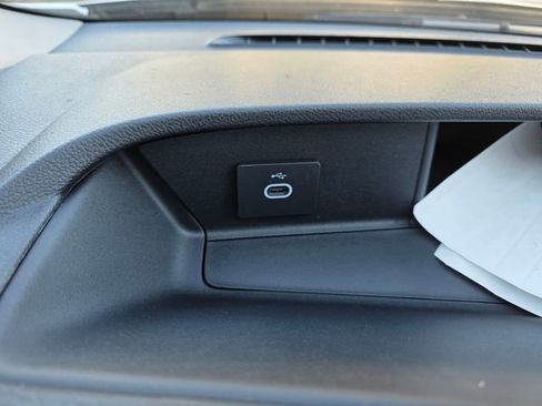 New 2026 Ford Transit 250 148 Medium Roof image 21