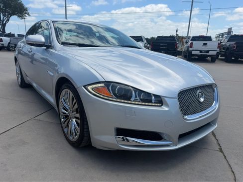 Used 2012 Jaguar XF Portfolio RWD image 4