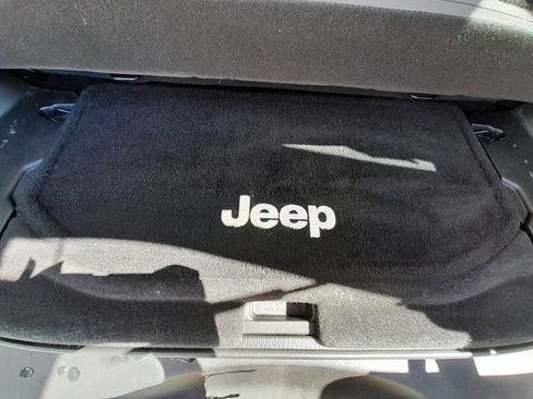 Used 2014 Jeep Wrangler Sport AWD/4WD image 40
