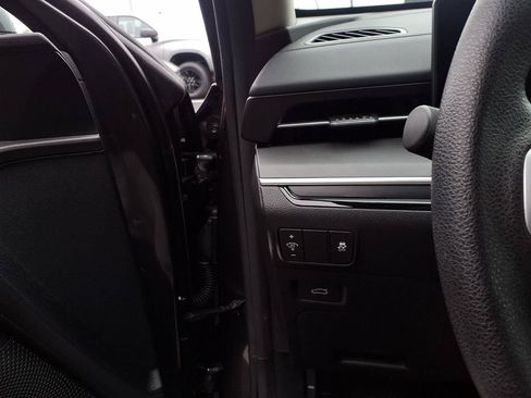 Used 2025 Kia K5 LXS FWD image 13