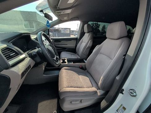Used 2019 Honda Odyssey LX image 25