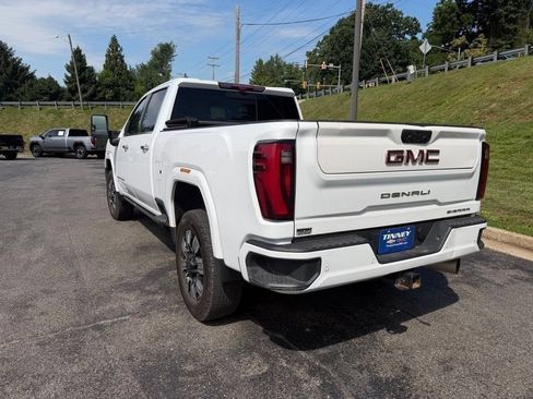 Used 2024 GMC Sierra 3500 Denali w/ Denali Reserve Package AWD/4WD image 5