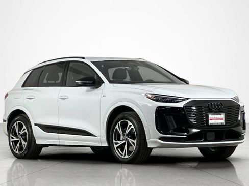 New 2027 Audi Q6 e-tron Premium Plus AWD/4WD image 2