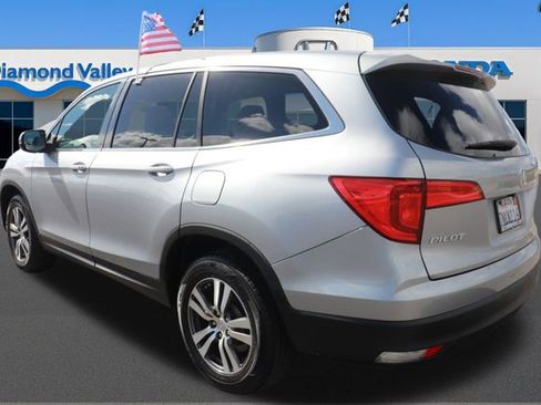 Used 2016 Honda Pilot EX image 4