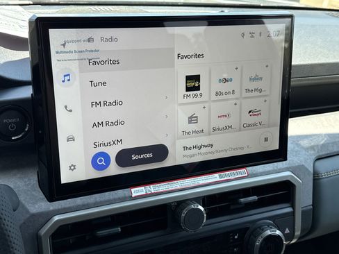 New 2025 Toyota Tacoma 4x4 Double Cab Hybrid image 26