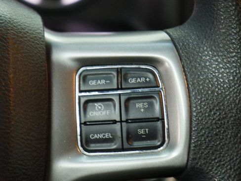 Used 2022 RAM 1500 Warlock AWD/4WD image 12
