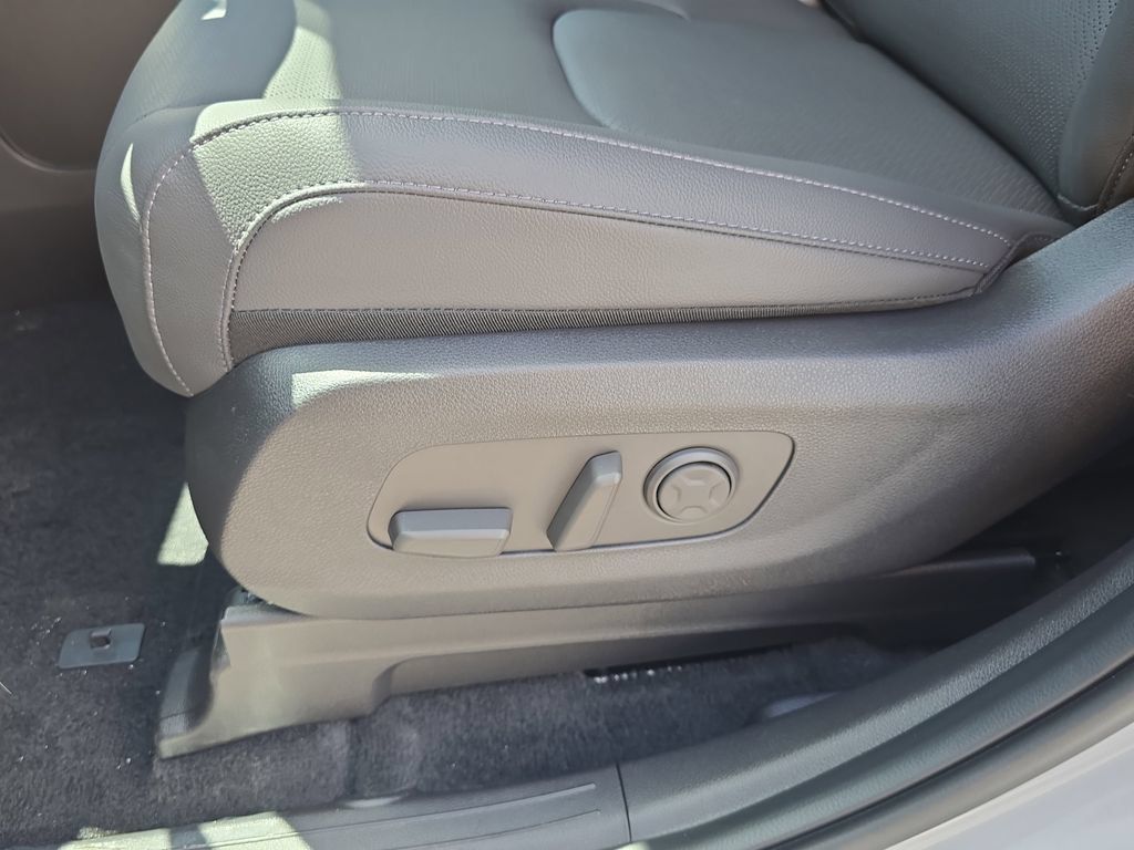 New 2026 Kia Carnival SX Prestige FWD image 22