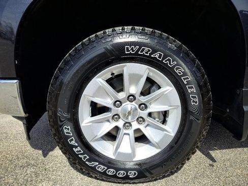 Used 2023 Chevrolet Silverado 1500 LT w/ Protection Package image 21