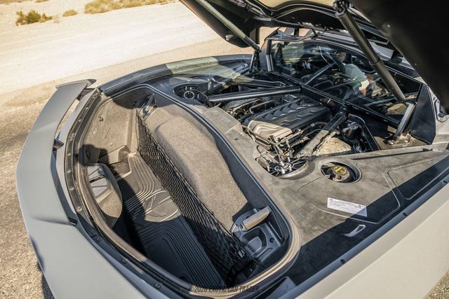 Used 2025 Chevrolet Corvette Stingray Premium Cpe w/ Z51 Performance Package RWD image 57