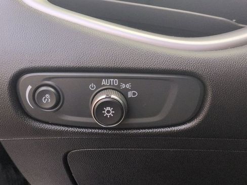 Used 2024 Chevrolet Malibu LT image 19