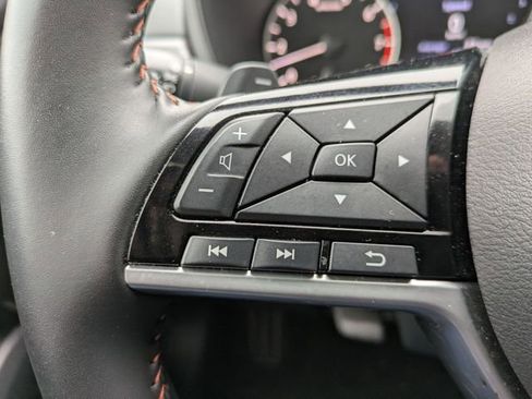 Used 2025 Nissan Altima 2.5 SR image 15