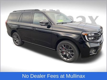 New 2025 Ford Expedition Platinum w/ Stealth Performance Package
