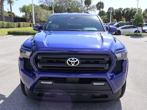 Certified 2025 Toyota Tacoma SR5 image 5