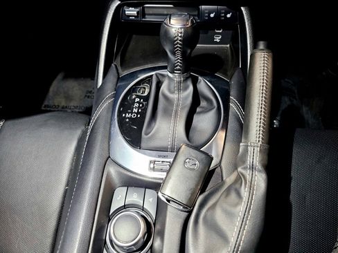 Used 2024 MAZDA MX-5 Miata RF Grand Touring image 16