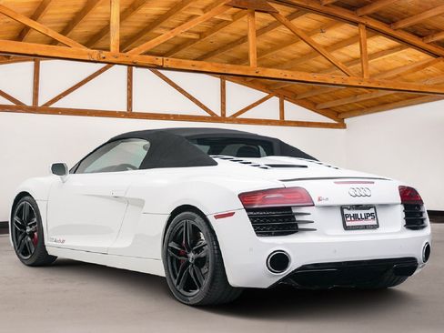 Used 2015 Audi R8 V8 image 8
