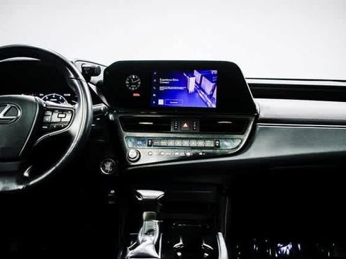 Used 2025 Lexus ES 350 image 13