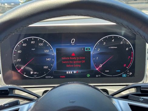 Used 2023 Mercedes-Benz C 300 Sedan image 33