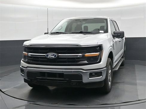 Used 2024 Ford F150 XLT w/ Mobile Office Package image 8