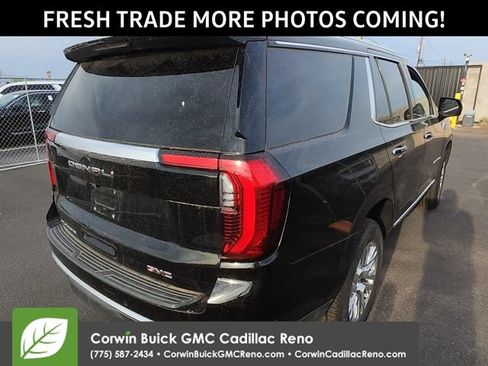 Used 2025 GMC Yukon Denali AWD/4WD image 3