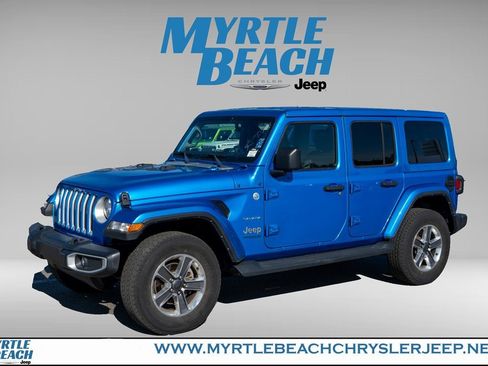 Certified 2022 Jeep Wrangler Unlimited Sahara w/ Cold Weather Group image 2