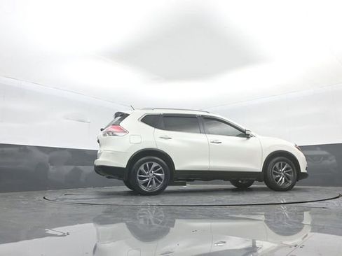 Used 2016 Nissan Rogue SL w/ SL Premium Package image 33