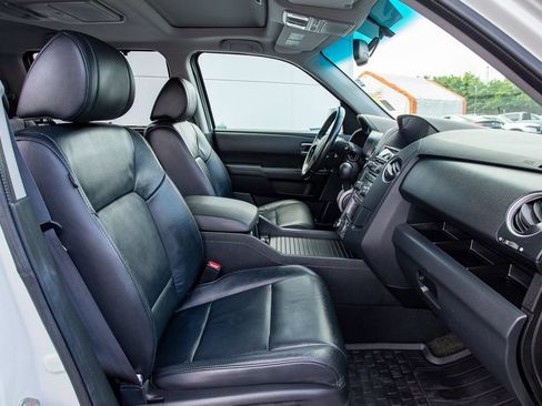 Used 2015 Honda Pilot Touring image 22