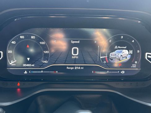 Used 2023 GMC Yukon XL Denali Ultimate image 41