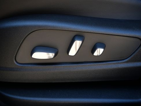 Used 2025 Cadillac XT5 Premium Luxury w/ LPO, Floor Liner Package image 18