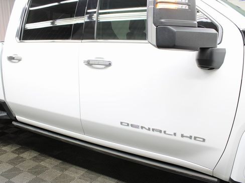 Used 2025 GMC Sierra 2500 Denali image 36