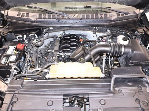 Used 2018 Ford F150 XLT w/ Equipment Group 301A Mid AWD/4WD image 39