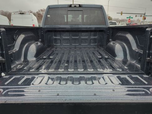 New 2026 RAM 2500 Big Horn AWD/4WD image 11