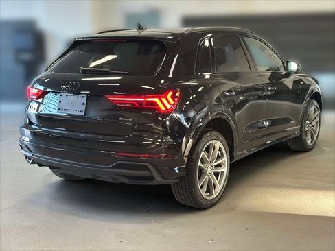 Used 2024 Audi Q3 2.0T Premium image 4