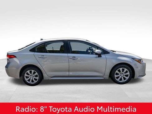 Used 2024 Toyota Corolla LE FWD image 5