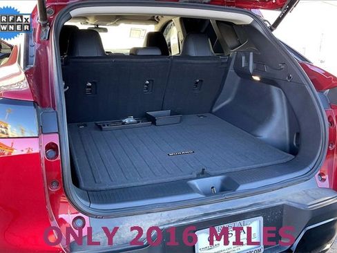 Used 2025 Nissan Murano SV image 34