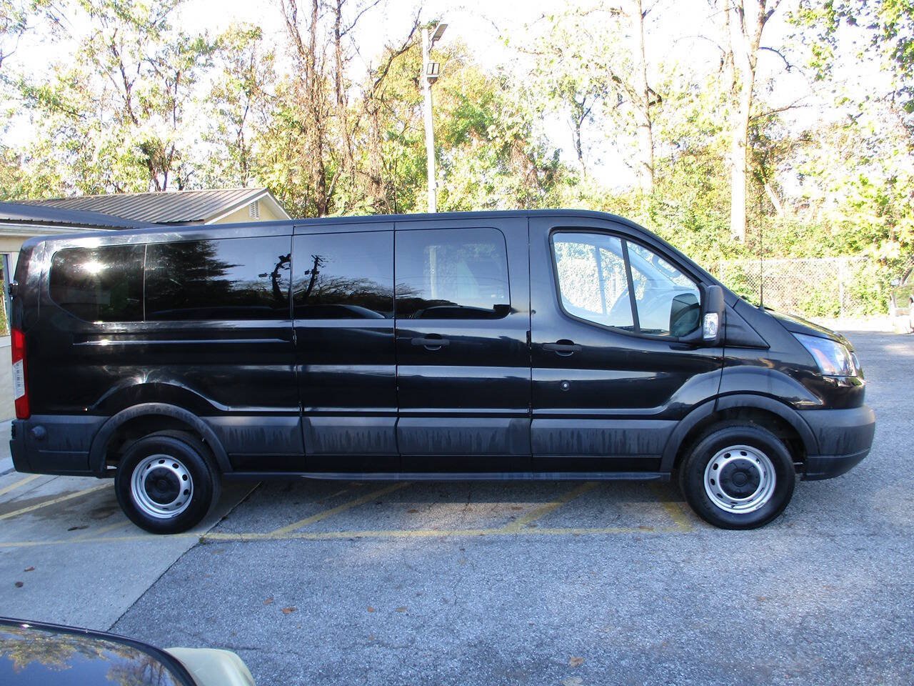 Used 2018 Ford Transit 350 XL RWD image 10