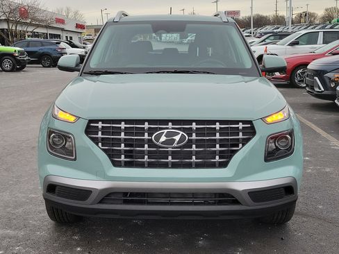 New 2026 Hyundai Venue SEL image 2