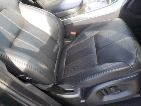 Used 2016 Land Rover Range Rover Sport SE image 31